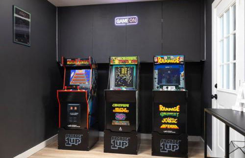 Lone Star Luxe - Heated Pool - Game room - Mini-Golf & Bar - Foto 3