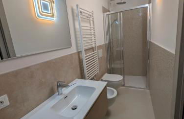 Spazioso e completo appartamento con 3 camere, 2 BAGNI, fino a 8 posti letto - Foto 25