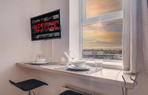 Sienna Studio Near Stoke Centre & Rail - Foto 1