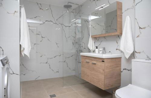 Etheria Comfort House - Photo 19