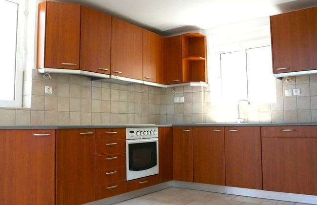 Amalia Residences - Photo 5