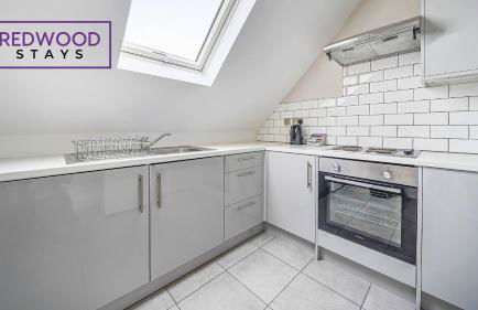 Everest Lodge Serviced Apartments for Contractors & Families, Free WiFi & Netflix By Redwood Stays - Foto 34