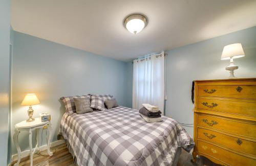 Walk to Beach and Lake Idyllic Escape in Edinboro! - Foto 13