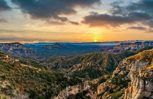 Luxury Home Downtown NAU Route 66 Snowbowl - Foto 49