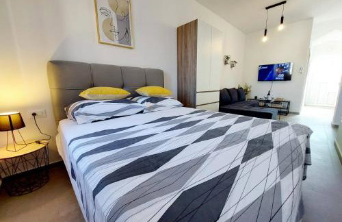 Apartments Lavanda - free parking and grill - Foto 26