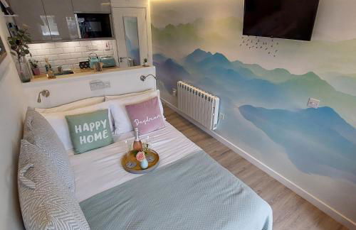 The Snug - Cosy Retreat for Two - Photo 10