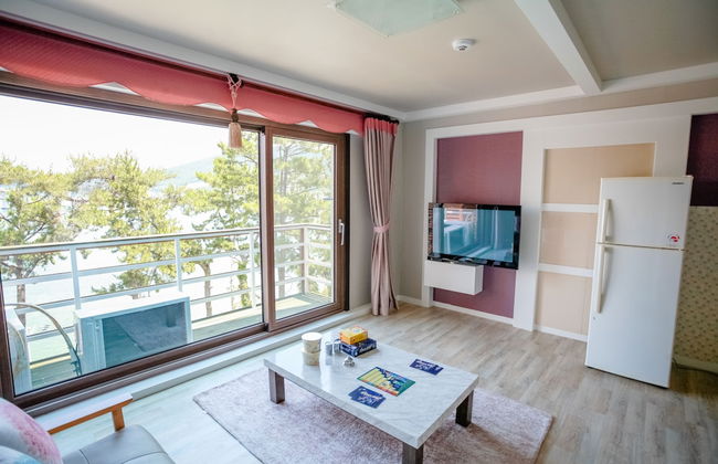 Tongyeong Iris Pension - Foto 33