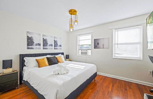 --Free Parking & 2 King Beds -- Vintage Retreat -- Floyd's Freedom - Foto 17