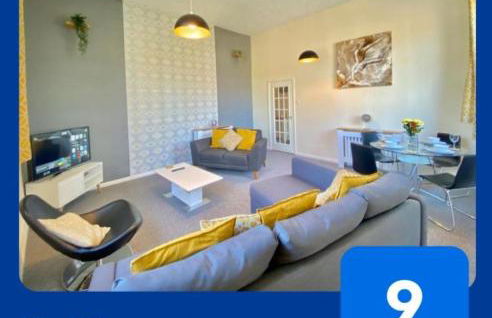 4 Single beds or 2 Doubles - FREE PARKING SPACES - SMART TV's - City Centre Spacious flat - Photo 2