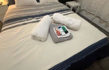 Pat Signature Stays - Photo 21