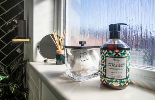 Luxury Warwick Townhouse I Walk to Castle I Dog friendly I Private patio garden I - Foto 25