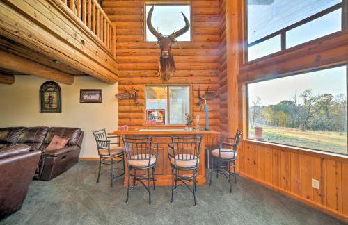 Walk to Table Rock Lake Spacious Home with Deck! - Foto 8