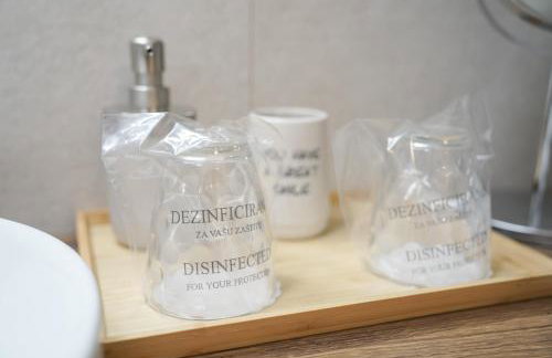 APARTIQUE ZAGREB self check in! - Foto 23