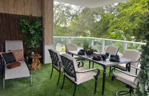 MIAMI WOOD APART HOTEL NEW 2025 - PRIVATE TERRACE - Parking - Beach 5 min - Foto 6