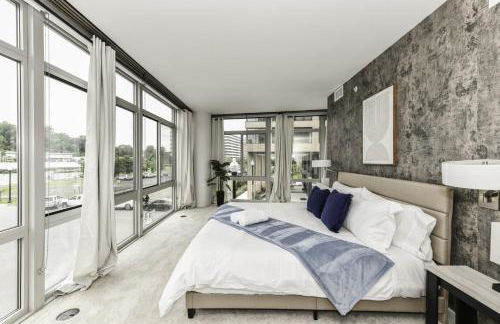 Posh 2BR Retreat Gym, Prkng and Scenic Rooftop - Photo 72