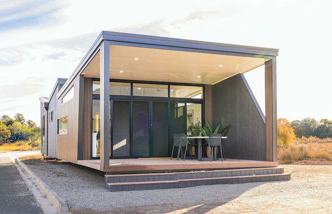 Wairo Beach Holiday Park - Photo 65