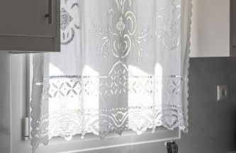 Lydia's West Apartment - Photo 22