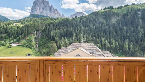 Garni Hotel Gardena App Dolomites 3 - Foto 3