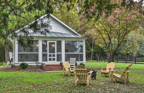 Restored 1920s Cottage on 1 Acre with Fire Pit - Foto 22