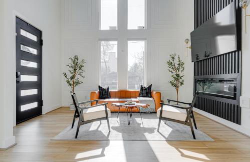 Urban Oasis with Top Houston Attractions nearby - Photo 9