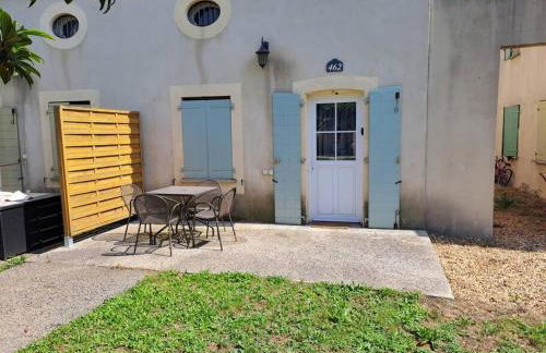 Agréable Villa en petite Camargue 35 m2 WIFI - Foto 1