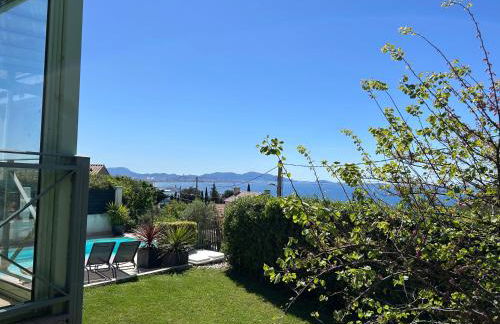 maison entièrement climatisée vue d'exception mer et rade de Marseille avec piscine 8 personnes - Foto 52
