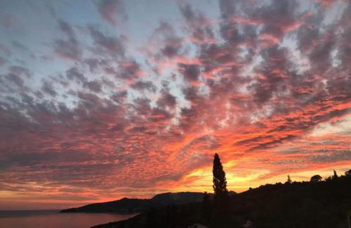 Villa Samba - Superior One-Bedroom Apartment with Balcony and Sea View - Foto 10