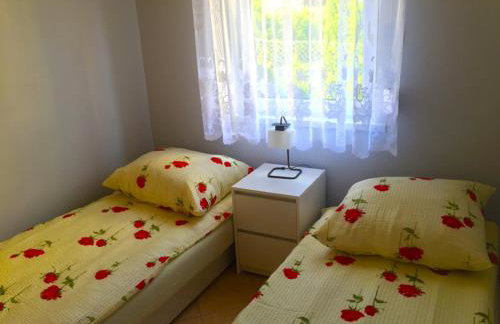 DOMKI NA TURYSTYCZNEJ - Foto 10