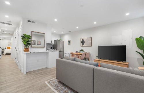 Central 2-BR City Sanctuary - Commuter-Friendly - Foto 15