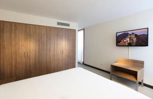 Lago & Monte Varese Apartments near Hospital and University - Foto 7