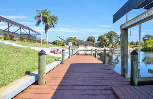 Pet Friendly Canal Front 3-Bedroom Grand Villa with Pool, Linai and Dock - Foto 44