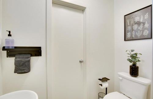 San Diego Home Private Outdoor Pool and Game Room! - Foto 16