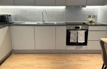 Stylist 2 Bedroom Apartment in Central London - Foto 13