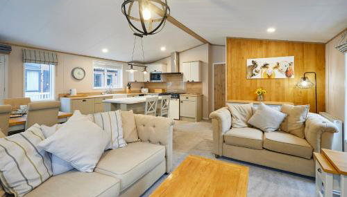 Waters Edge Lodge with Hot Tub - Foto 2