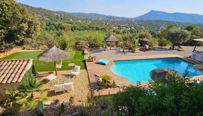 Nouveau : Magnifique Villa individuelle avec piscine Rocbaron Var - Foto 4, Garden, sunbed, Garden view