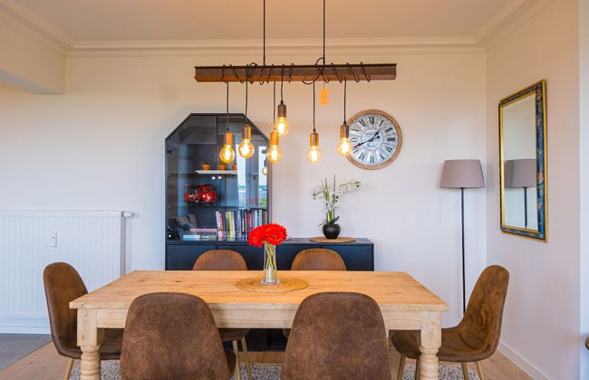 Modern Flat 2 Bedrooms With Open View - Photo 16