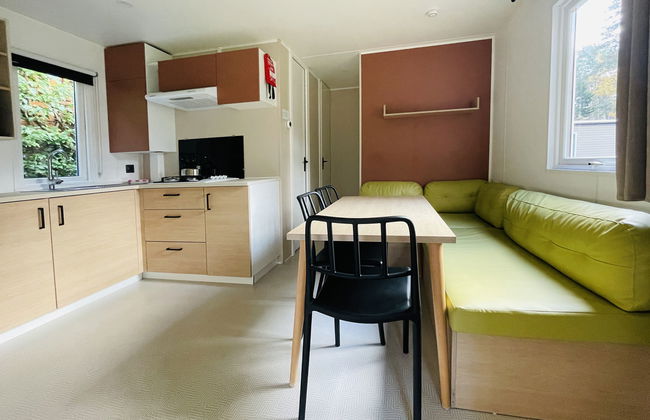 3 bedroom House in Schinveld with garden and terrace - Photo 2