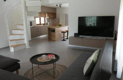 House Serenity with Pool - Foto 1