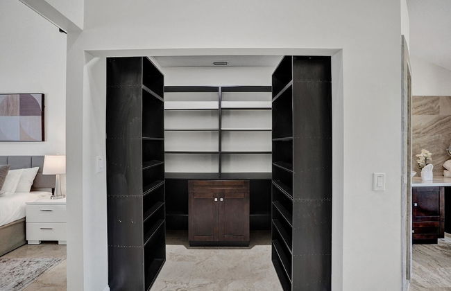 The Grand Luxe 8BR Villa w Pool and Basketball - Foto 37