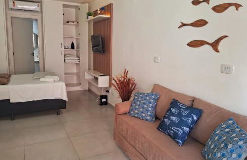 FLAT ENCANTADOR A UM PASSO DA PRAIA - Foto 33