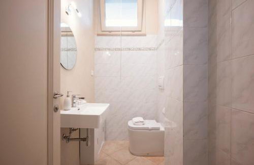Zefiro Apartments - Photo 63
