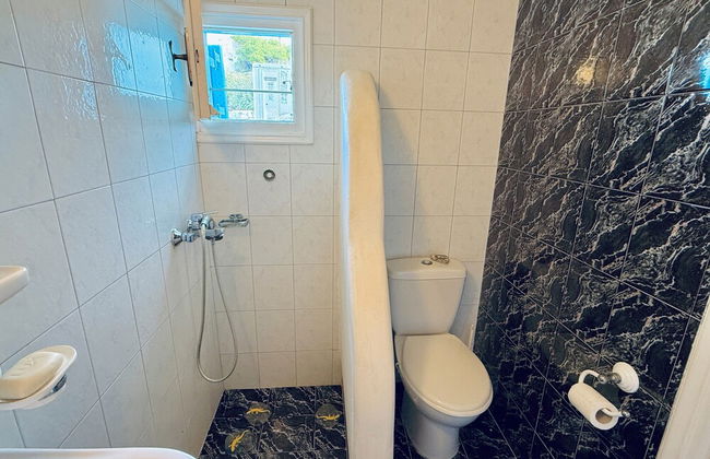 Stylish 2 Bd Escape Apt at Ornos Beach - Photo 26