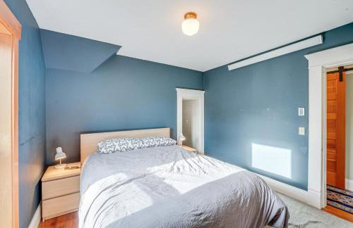 Bright Bellingham Home with Fire Pit 1 Mi to Beach! - Foto 16