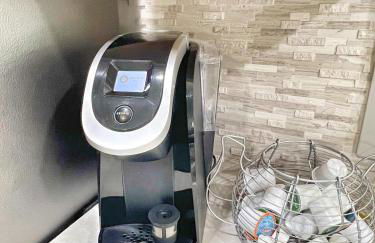 Decatur's Family Sport Haven & Backyard Bliss - Photo 18