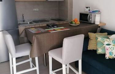 Quiet & Bright Apartment with private garden - Foto 6