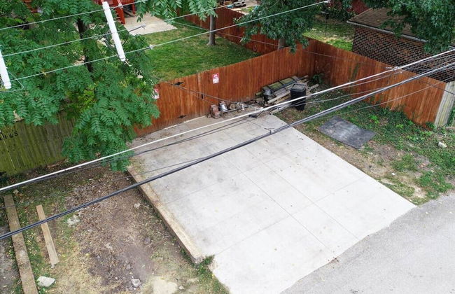 Cozy Family Home - Walk to MO Botanical Gardens - Photo 57