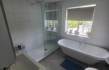 Silverstone - 5 Bed - Sleeps 10 - Foto 16