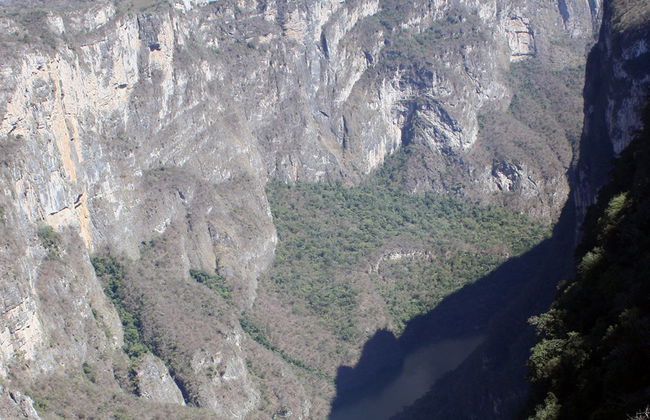 Sumidero-Schlucht und Chiapa de Corzo auf Spanisch - Foto 5