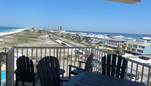 Pensacola Beach Gulf-Front 2BR Condo with Pool & Hot Tub - Photo 3