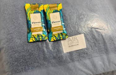 Cantinho Submarino, aproximadamente 10 minutos caminhando até a praia do Forte, com Ar condicionado - Photo 4